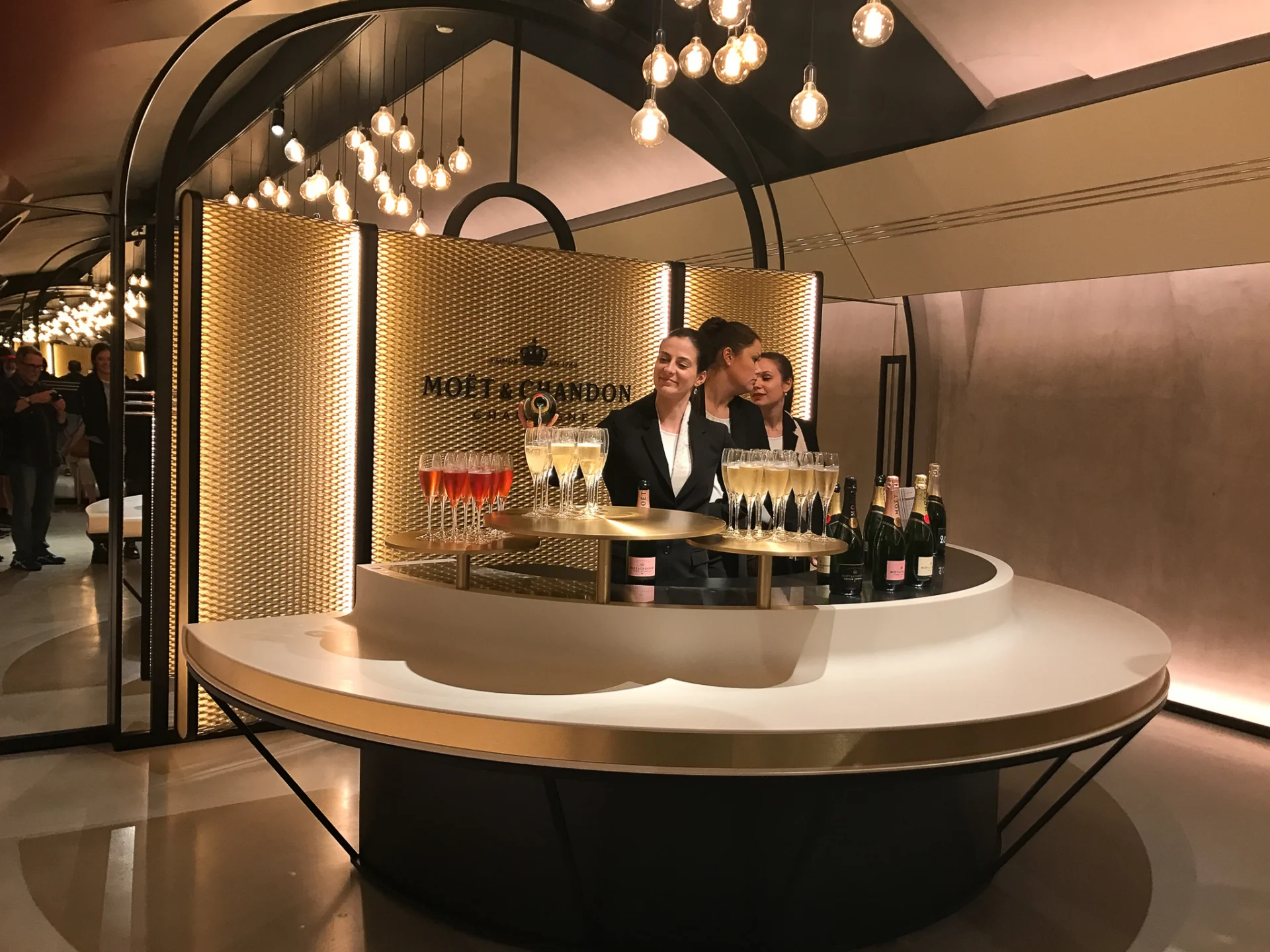 Various Champagne pictures 4 seasons